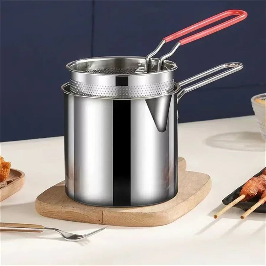 1200ml Fritteuse Edelstahl mit Siebkorb | Für Gas-, Elektro- und Induktionsherd | Kompakt für kleine Küchen und schnelle Snacks 2