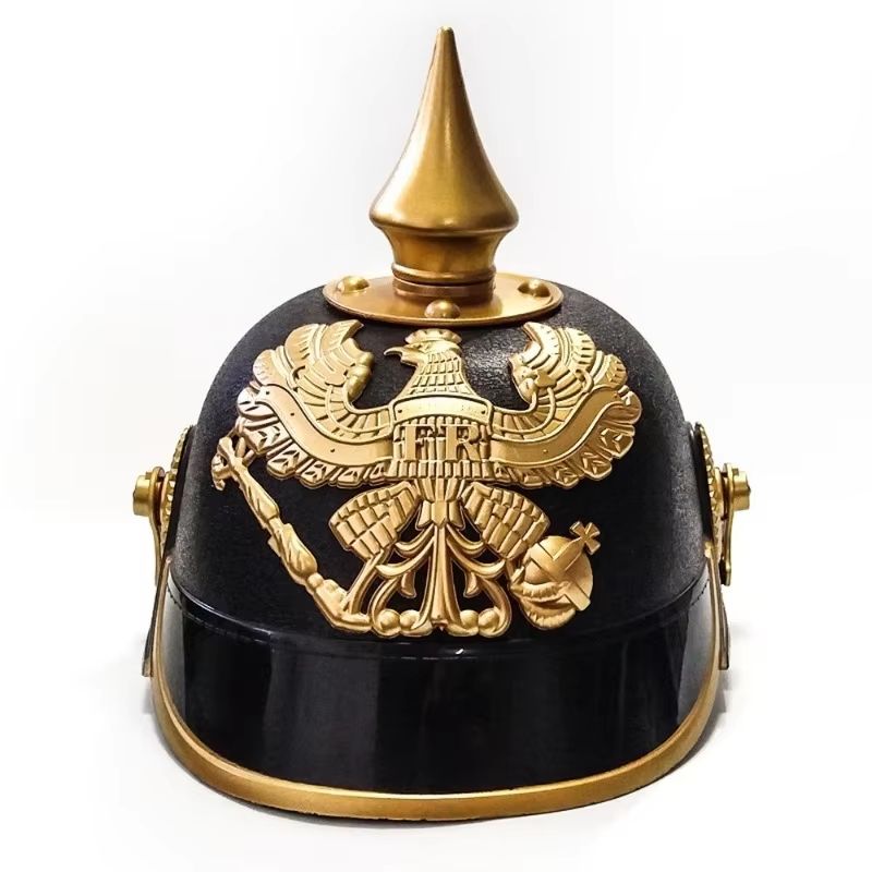 Pickelhaube Kostümhelm aus Kunststoff | Preußischer Stil mit Spitze | Leicht, bequem und ideal für Kostümpartys und Halloween