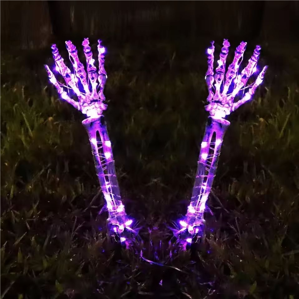 Halloween Solar Gartenstecker Geisterhand | LED Stableuchte Wasserdicht für Außenbereich | Automatische Dämmerungsschaltung