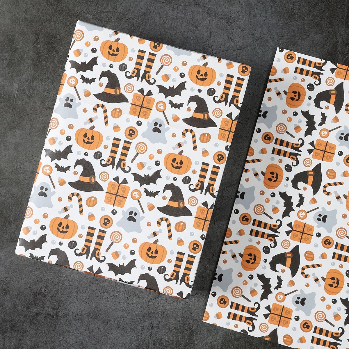 Halloween Geschenkpapier Geister, Kürbisse & Fledermäuse Motiv | 4 Bogen Set | Leichtes Papier zum Verpacken & Basteln 5