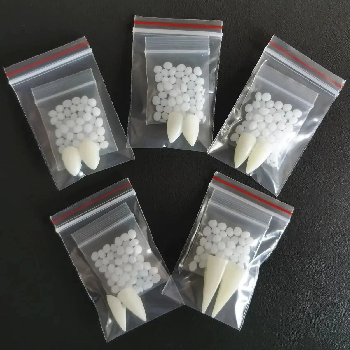 Vampirzähne Kit mit Thermo-Klebstoff | Individuell anpassbar für Halloween & Cosplay | Zahnfarbenes Kunstharz, transparent 1