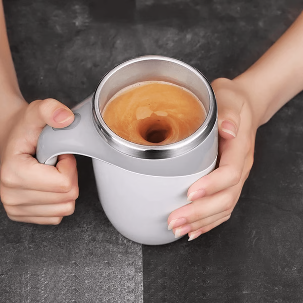 Selbstrührender Kaffeebecher Magnetisch | Akkubetrieben, Kabellos Einsetzbar | Bis zu 60 Rührvorgänge pro Akkuladung 1