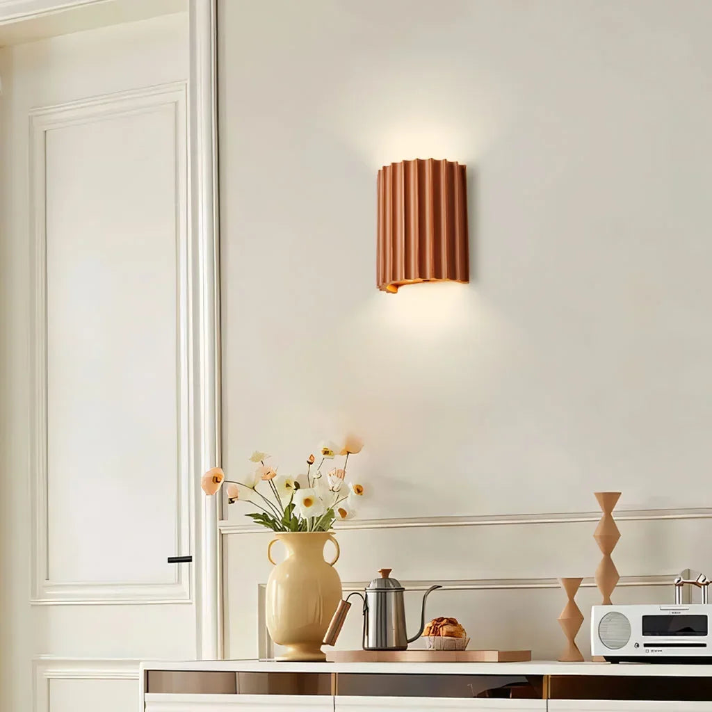 Gerippte Wandleuchte aus Harz | Strukturierte Oberfläche im Boho-Stil | Warmes Licht für Wohnzimmer, Schlafzimmer & Flur 11