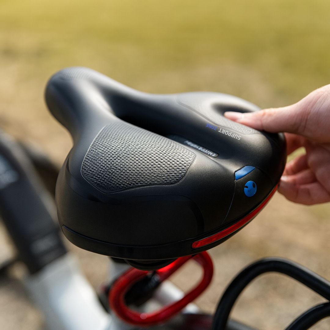 Mukava polkupyörän satula | LED-takavalolla | pehmustettu ja jousitettu | ComfyCycle