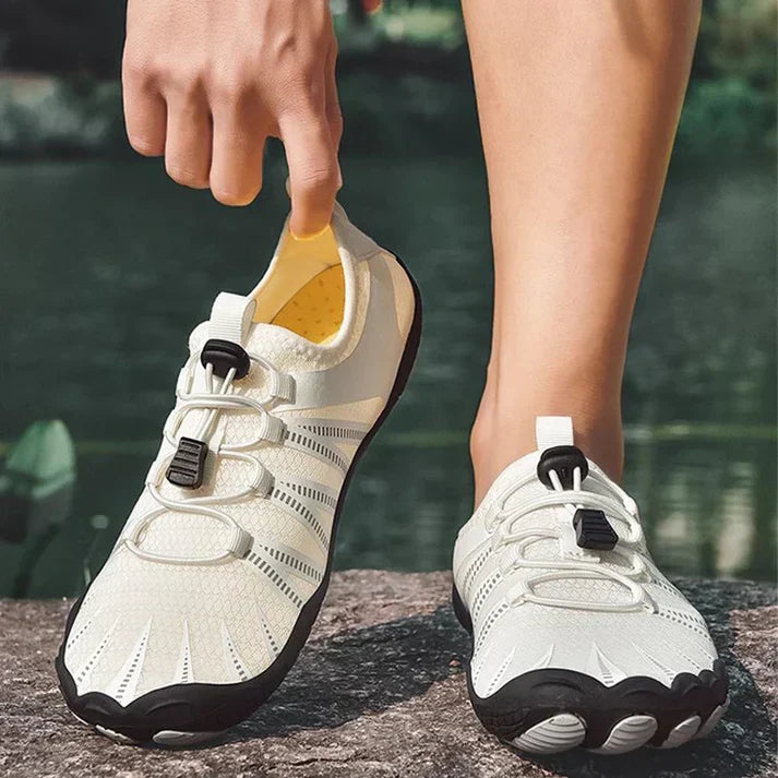 Chaussures aquatiques | Respirantes avec semelle en caoutchouc antidérapante | Légères et à séchage rapide | AquaStride