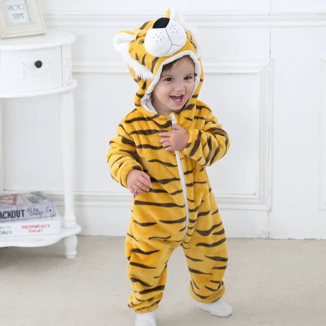 Combinezon din fleece pentru bebeluși | Design în straturi cu glugă | Salopetă confortabilă cu fermoar | CuddleZoo