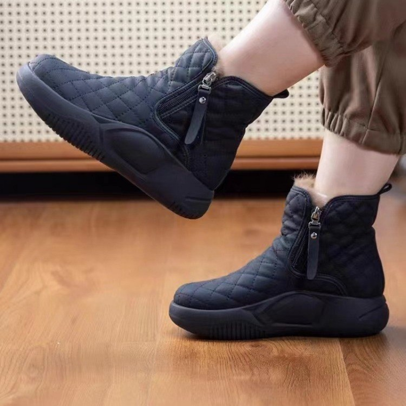 Bootsy™ - Warm Stiefel mit ergonomischer Sohle