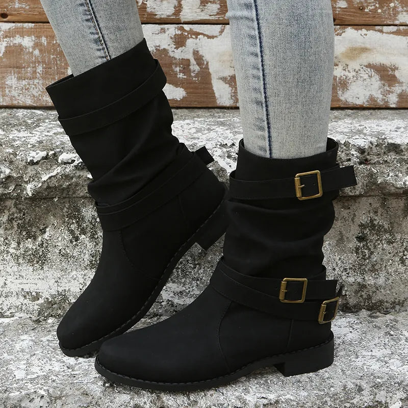 Cilly™ - Die neue moderne Stiefelette mit runder Schuhspitze und Metallverzierungen